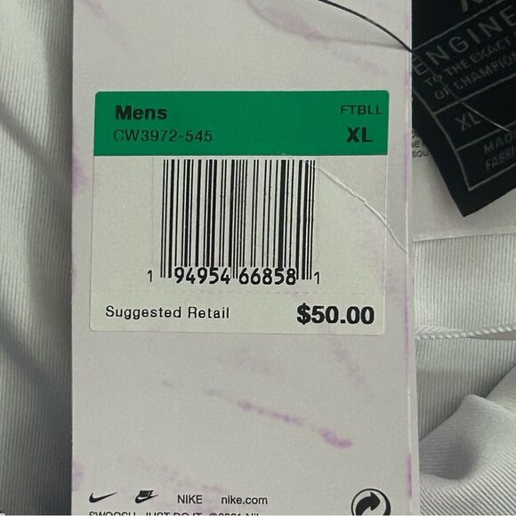 Nike Men's Vapor Untouchable Football Tights Shorts Purple Size XL CW3972-545 - Picture 4 of 7